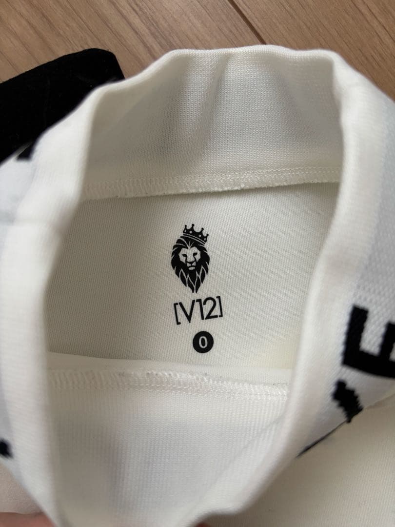 V12 ゴルフウェアセットアップSサイズ