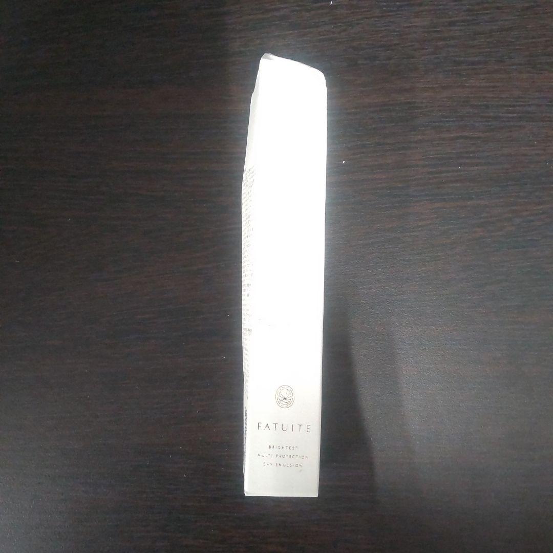 ファチュイテ　朝用乳液