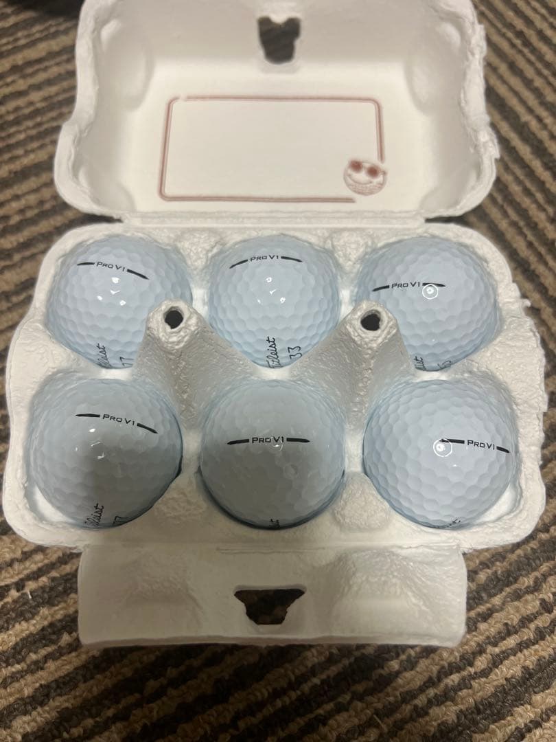 ラフ＆スウェル　タイトリスト コラボゴルフボール　新品　新作