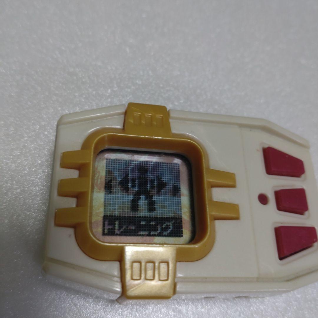 デジモンペンデュラムプログレスメタリックホワイト＆ゴールド　説明文お読みください