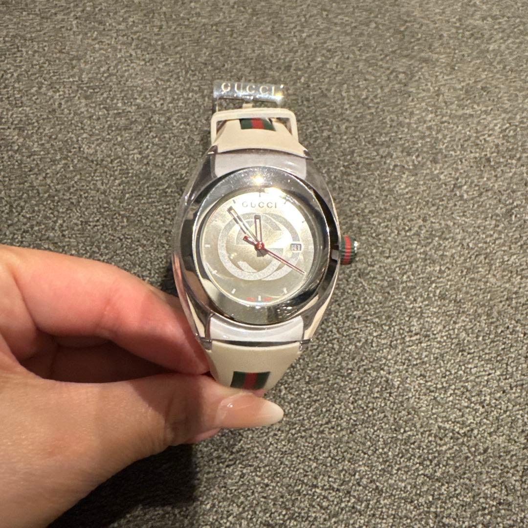GUCCI Sync ホワイトラバーベルト 時計