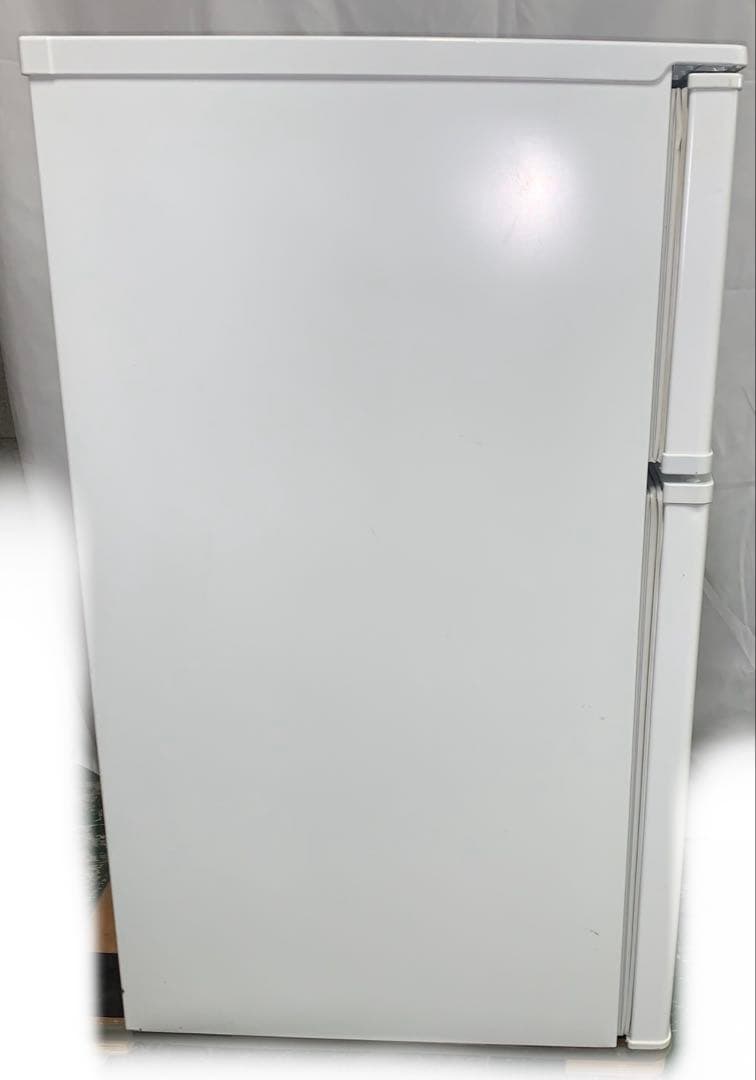 11r63. YAMADA SELECT 90L 冷凍冷蔵庫 YRZ-C09G1