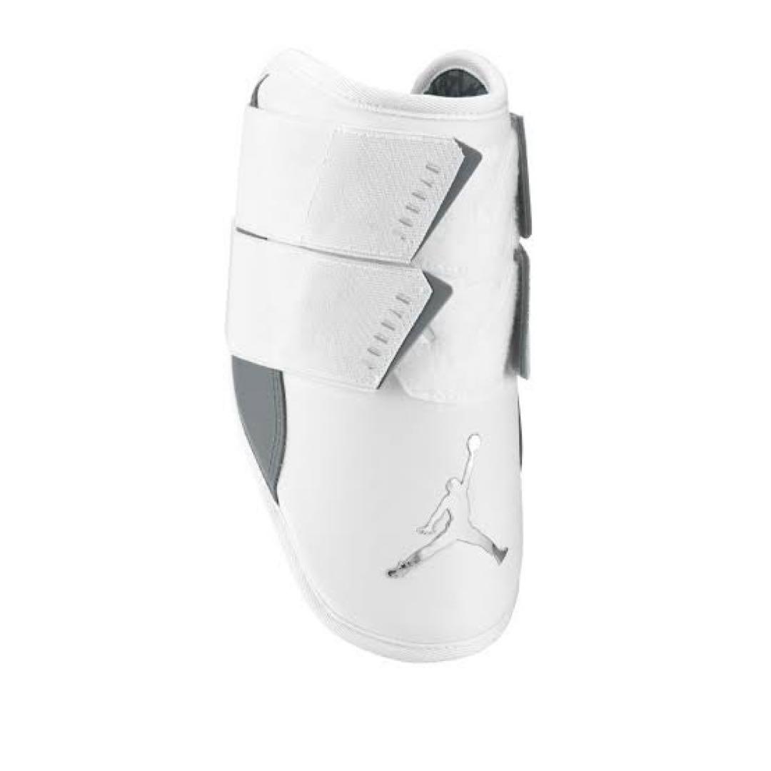 エルボーガード