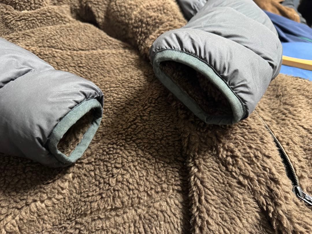 パタゴニアpatagoniaメンズ・リバーシブル・サイレント・ダウン・ジャケット