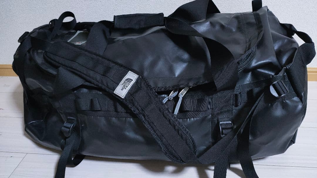 【ノースフェイス】BCダッフルバック ドラム缶 ブラック 大容量 90L 〔L〕