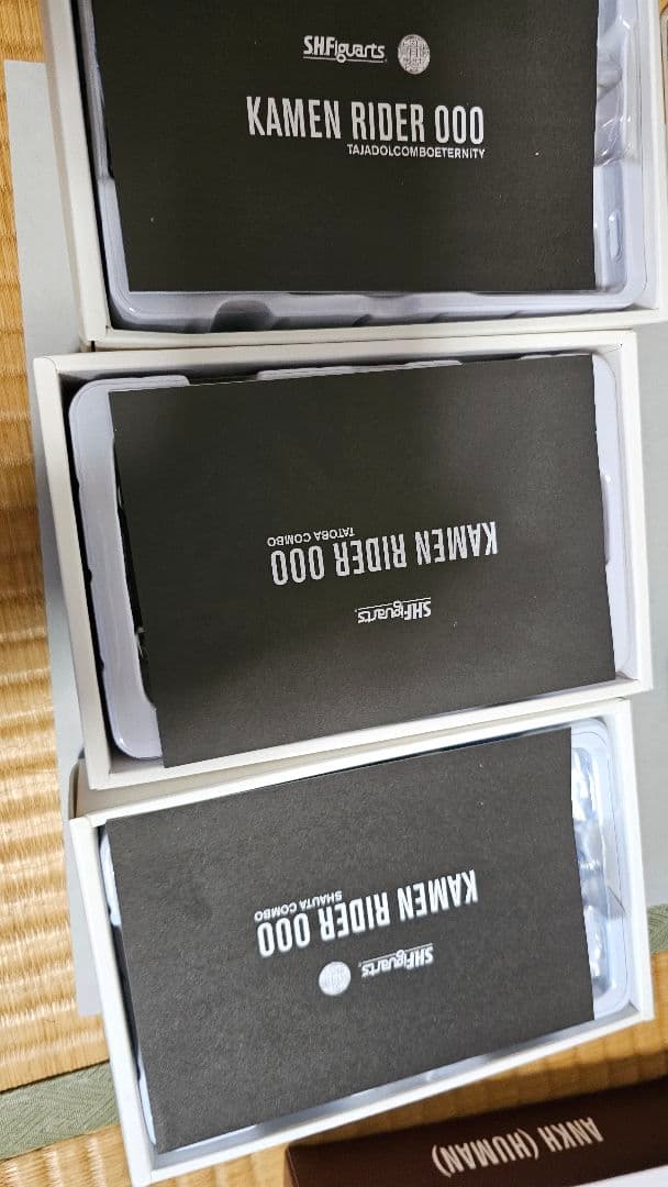 真骨彫フィギュアーツ　仮面ライダーオーズ　タトバ　タジャドル　バース　アンク