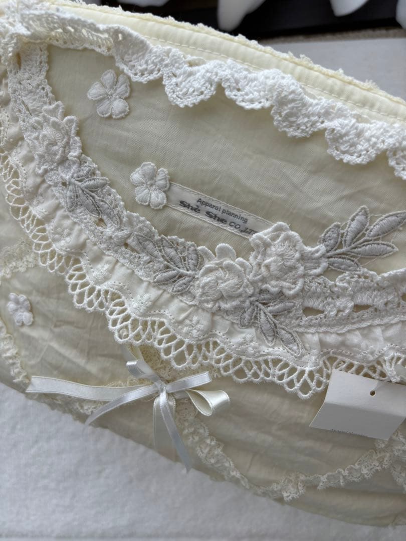 シェシェ　バスケット