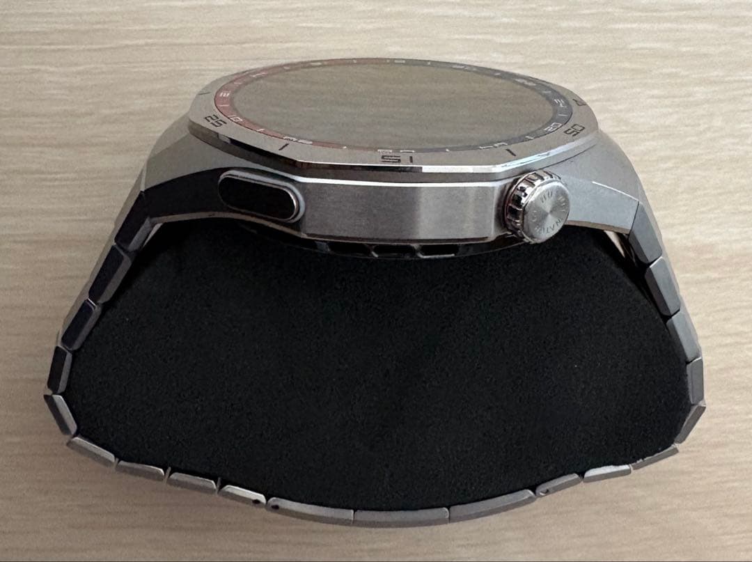 HUAWEI GT 5 PRO 46ミリ チタンニウム