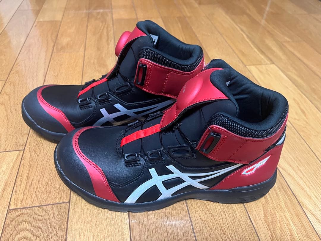 アシックス安全靴　BOAシステム ハイカット　ブラック/レッド
