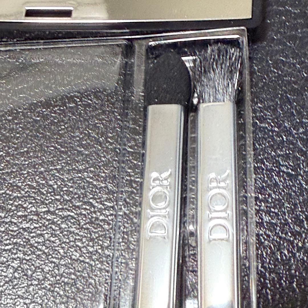 美品　箱あり　DIOR ディオールショウ サンククルール 623 ピーチマニア