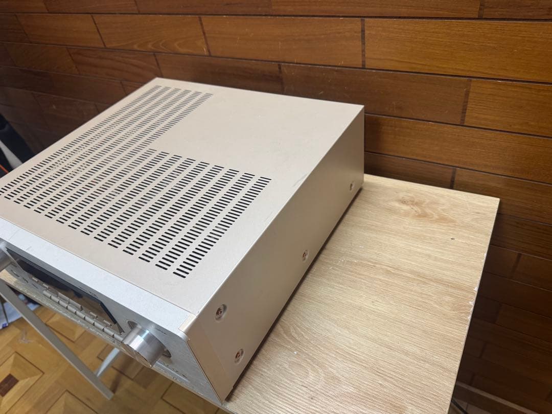 marantz マランツ　AVサウンドレシーバ　SR8000
