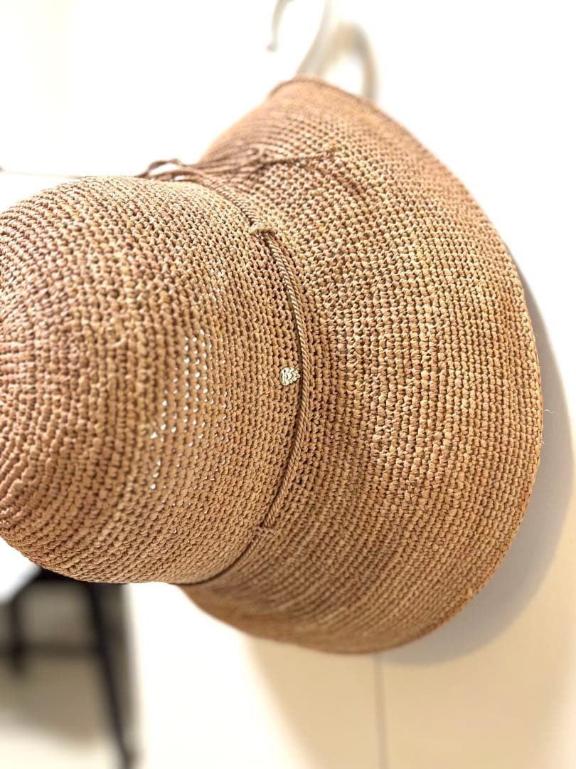 HELEN KAMINSKIベージュ ストローハット⭐︎極美品