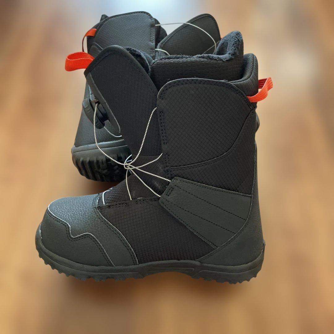 ゆのん様 バートン　子ども用 スノーボードブーツ　24〜24.5