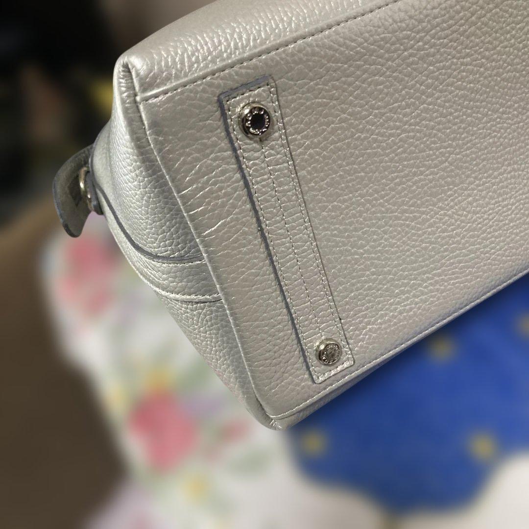 okitan！ADMJ蜂モチーフシルバーグレーカラー新品未使用たいへん綺麗