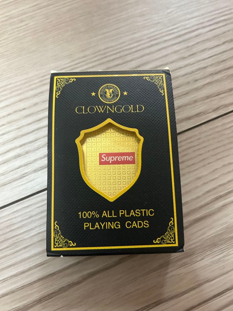 CLOWNGOLD 100% プラスチック トランプ Supremeロゴ入り