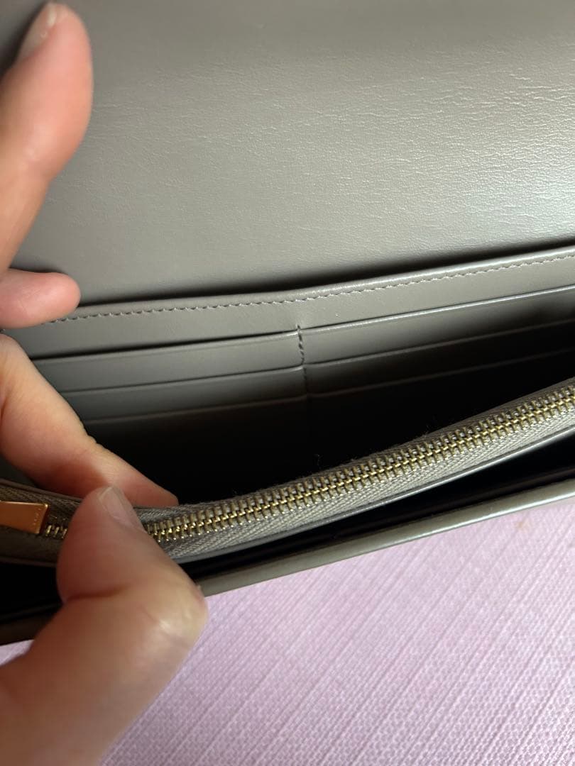 セリーヌ　長財布　ラージウォレット トリオンフ シャイニーカーフスキン