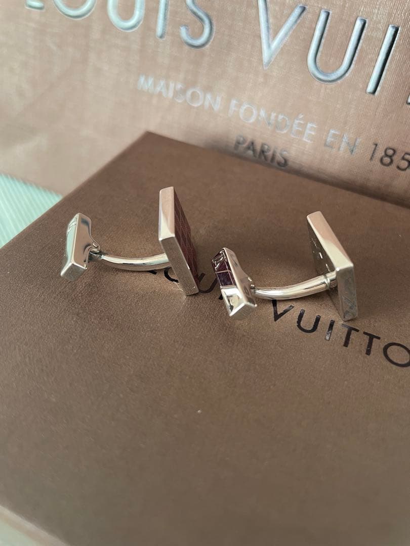 Louis Vuitton カフス　ダミエデザイン
