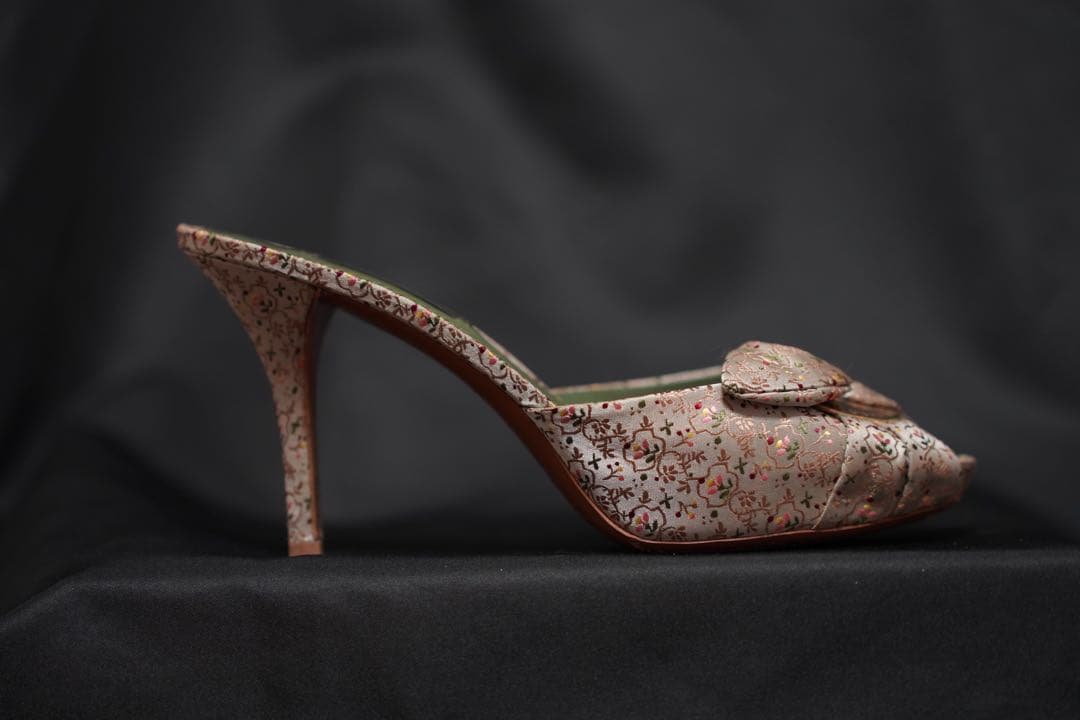 Louis Vuitton フローラル刺繍 ミュール サンダル 37サイズ