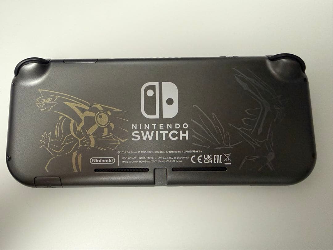 Nintendo Switch Lite 本体　ポケモン