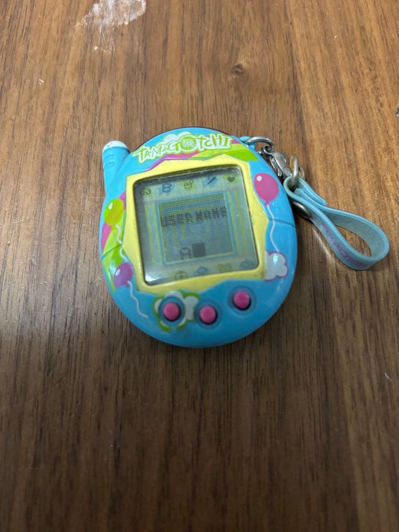 たまごっち　connection V3？　コネクション　海外版　正規品　風船