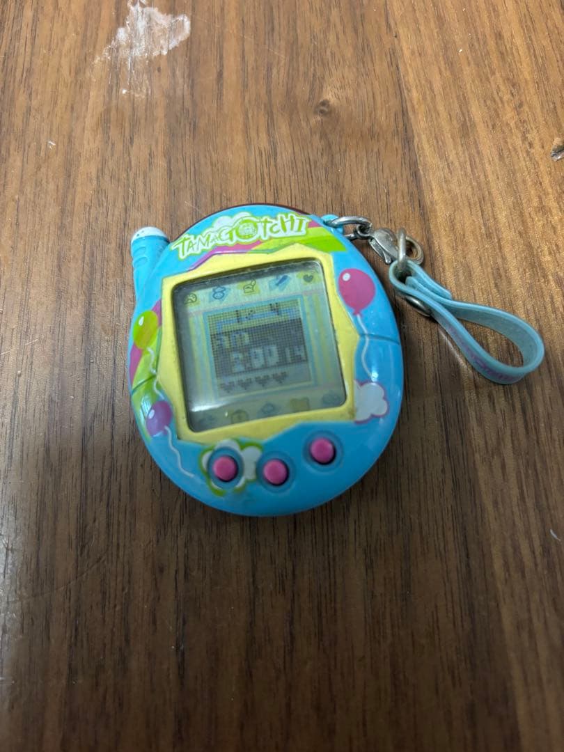 たまごっち　connection V3？　コネクション　海外版　正規品　風船