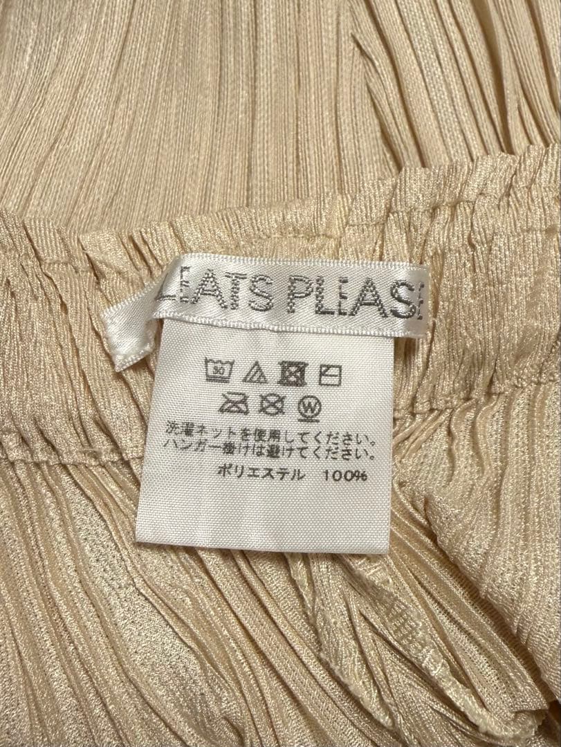 プリーツプリーズ シッカーボトムス パンツ ライトベージュ 2サイズ