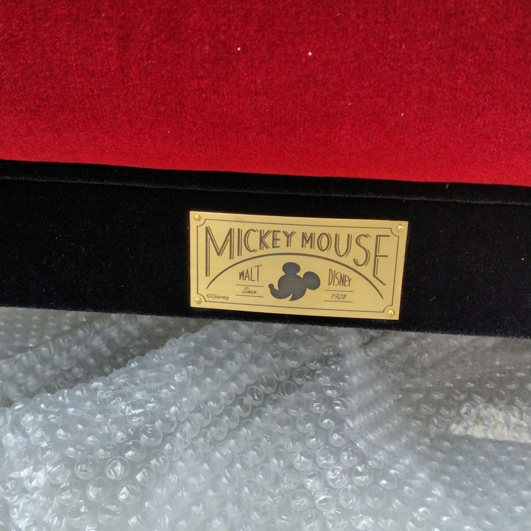【超美品】 カリモク 大人ディズニー 肘掛椅子 Mickey