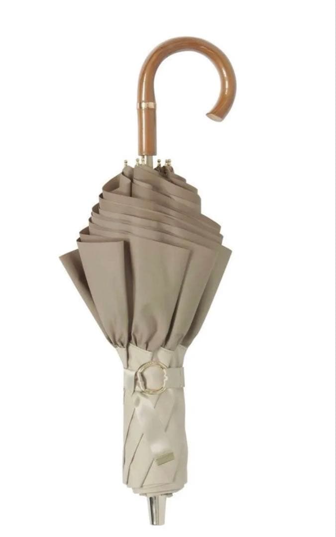 ★新品★GRACY　晴雨兼用　日傘　楽折１級遮光　遮熱　ペプラムフリル　ベージュ