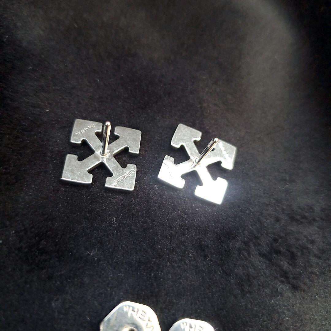 Off-White オフホワイト ピアス アローピアス 両耳 ユニセックス