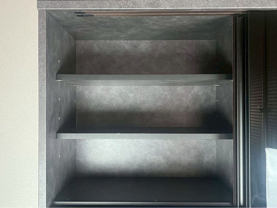 シ*ウ様 【美品】松田家具 ガバーナ 120 キッチンボード 食器棚 グレー