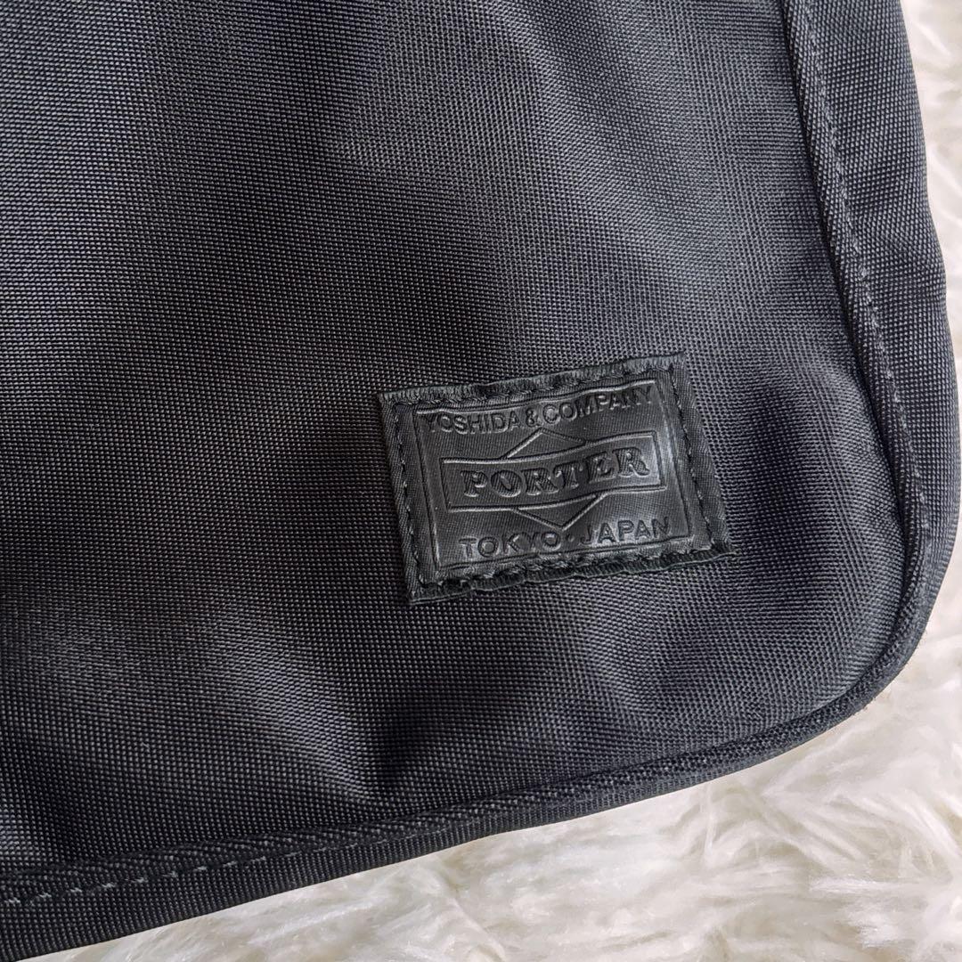 HAKO✨【美品 現行品 】PORTER LIFT ポーター リフト 黒