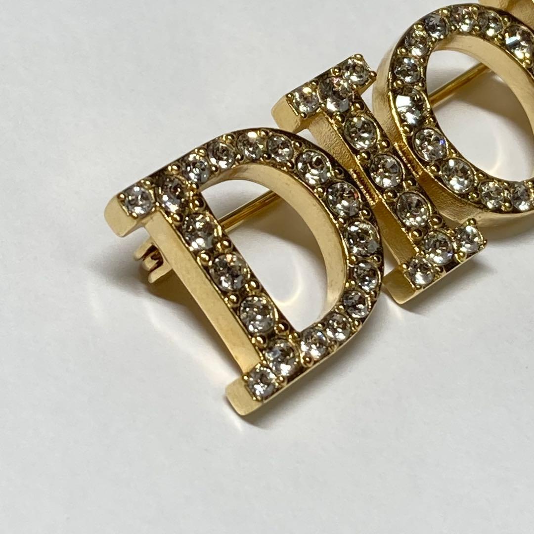 ディオール ディオレボリューションブローチ 真贋済み