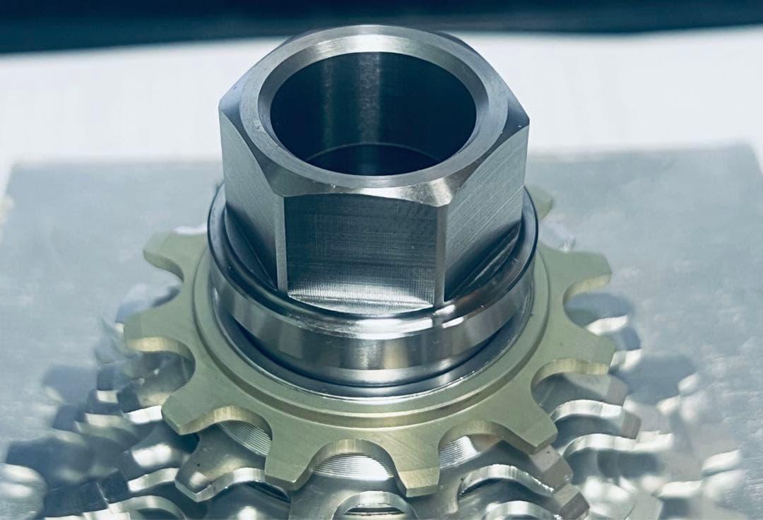 サンツアー マイクロライト用 6爪 フリー抜き工具