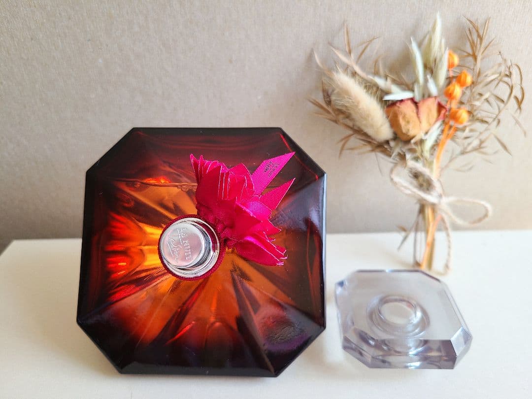 D*u様 ランコム ラニュイトレゾア インテンス 100mlサイズ USED 箱