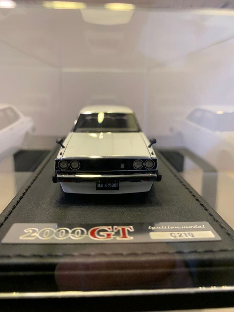イグニッションモデル　1/43 スカイライン　GT-EL C210 ホワイト