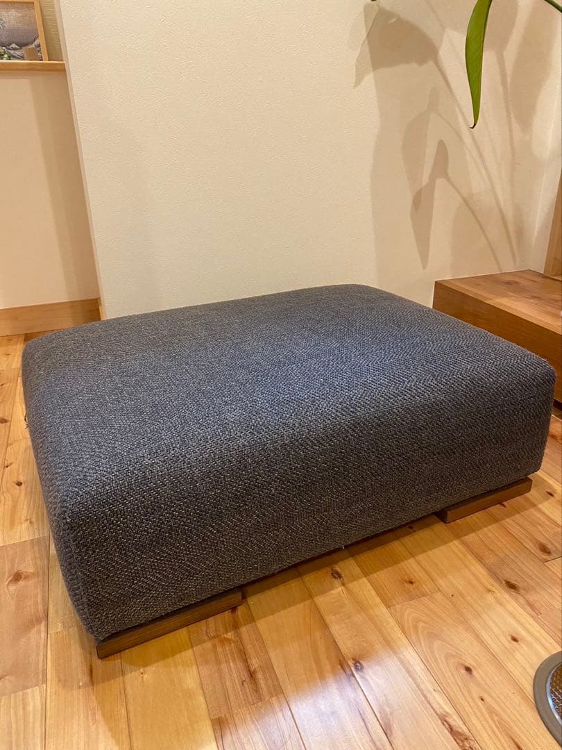 ピアーナソファ オットマン