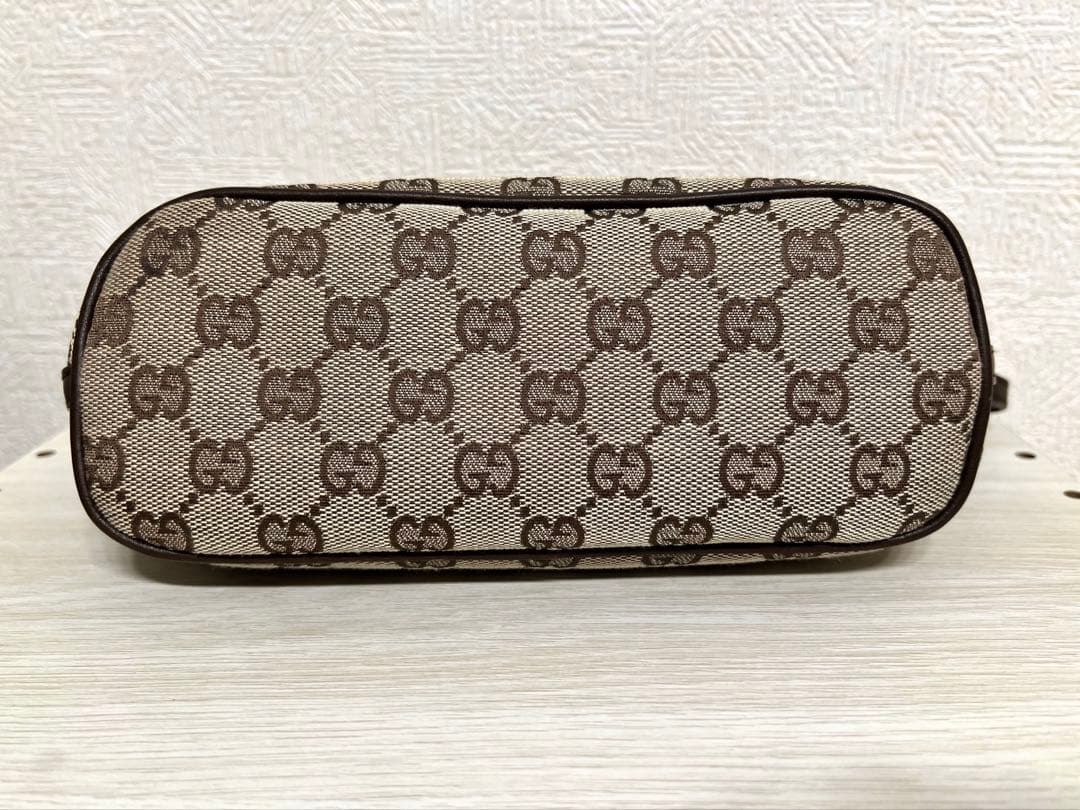 GUCCI グッチ　アクセサリーポーチ キャンバス地　GG ミニハンドバッグ