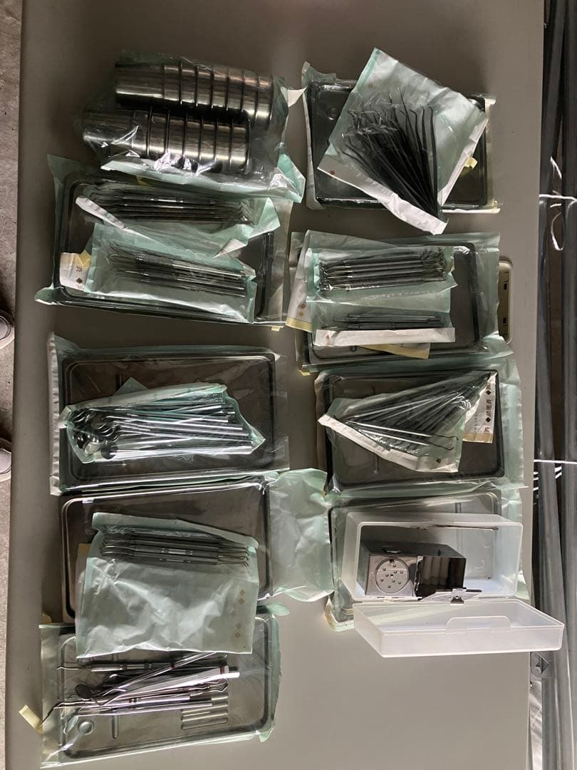 ステンレス製医療器具セット