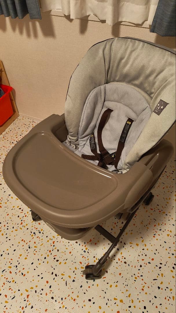 コンビ　ネムリラ AUTO SWING LM ミントグレー