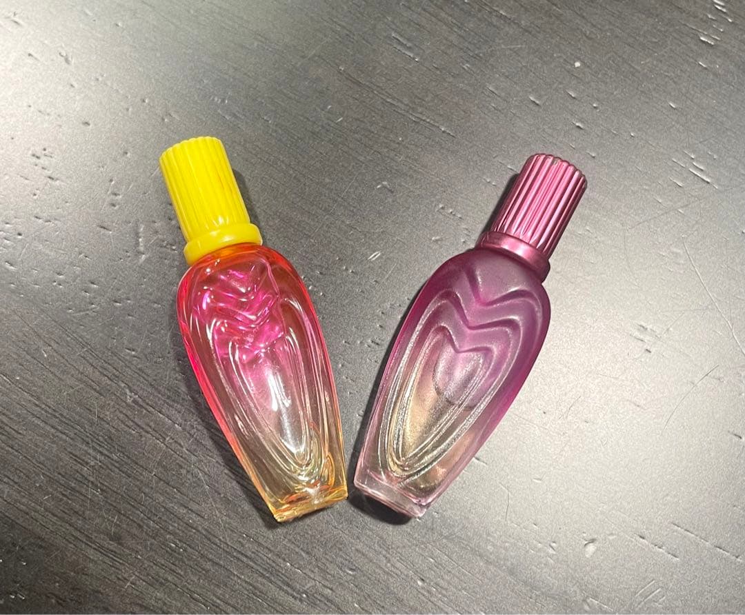 値下！エスカーダ❗️新品❗️イビザヒッピー　アイランドキス　フルーツパンチ付　香水