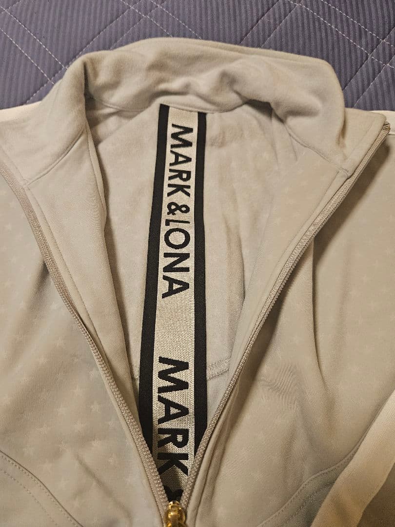 MARK & LONA ジップアップジャケットスカートセット　グレー