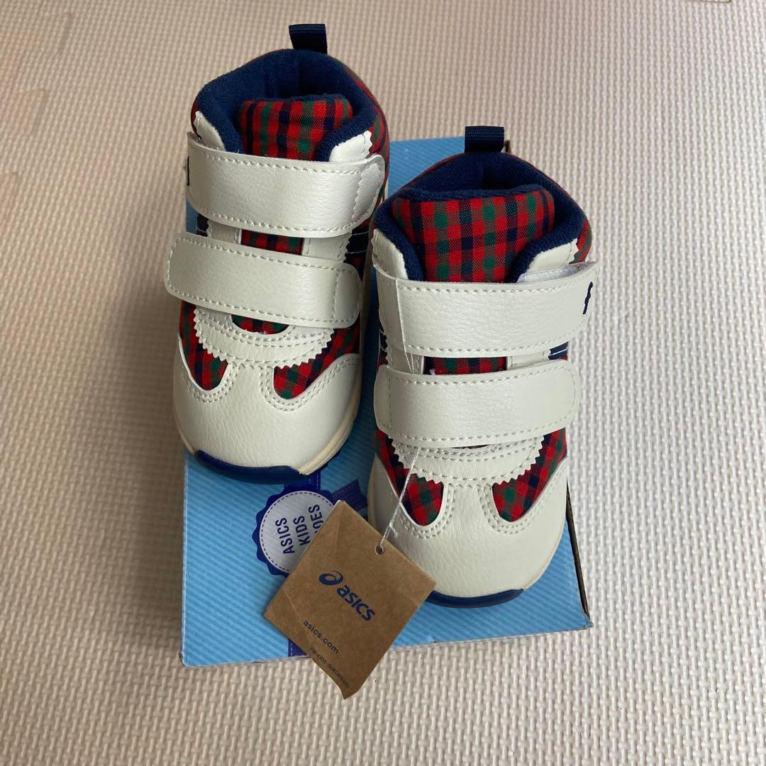 【新品未使用】familiar asics コラボ　シューズ　13.5