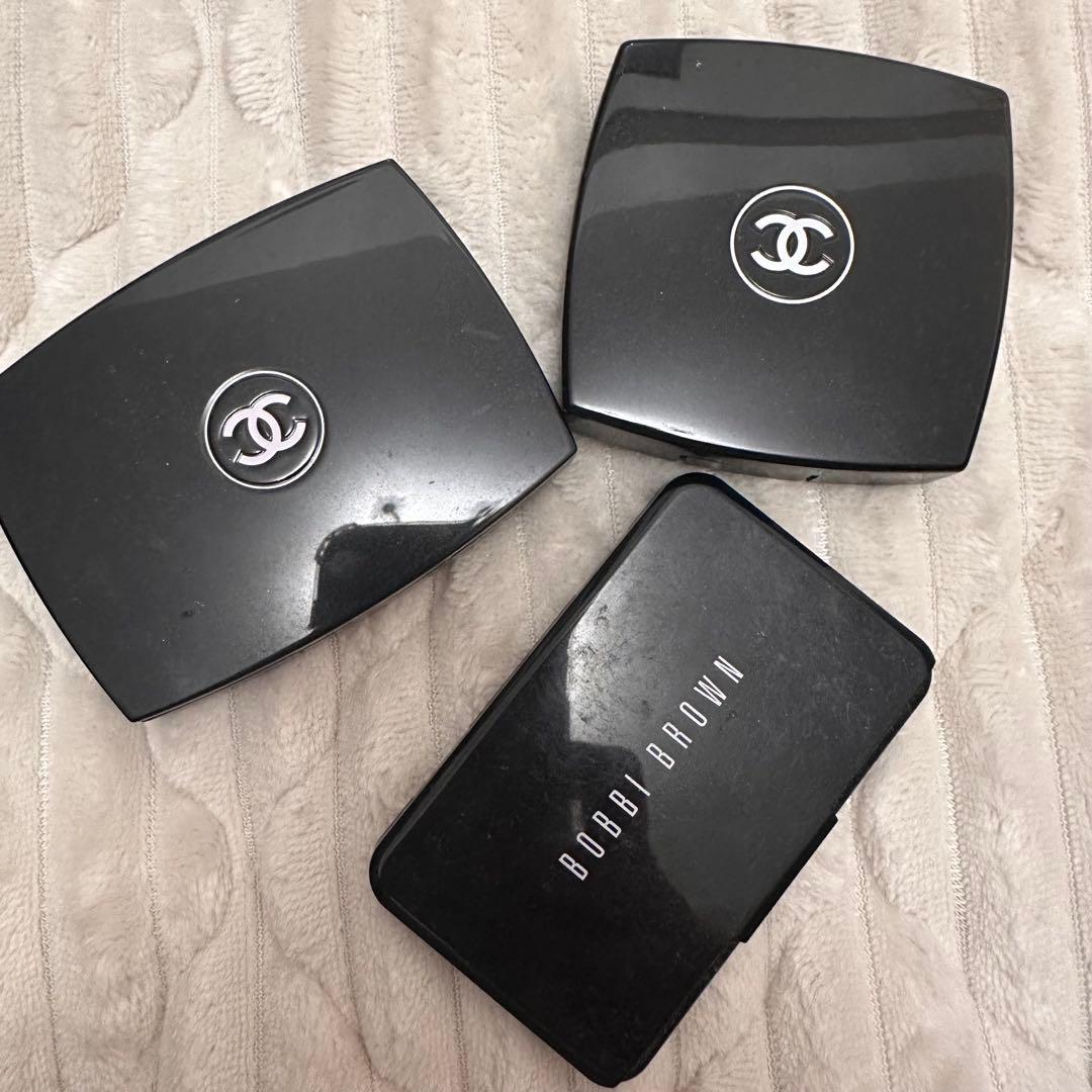 CHANEL シャネル　ボビーブラウン　アイシャドウパレット