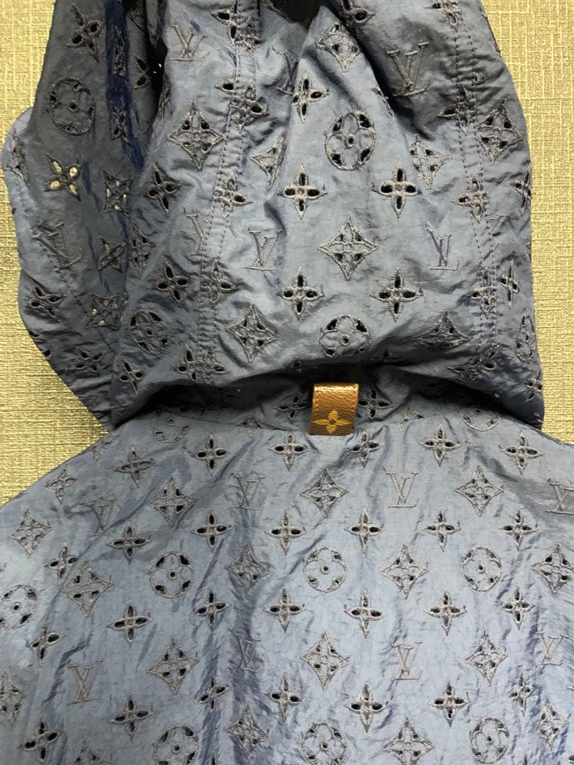 LOUIS VUITTON モノグラムパーカー　34