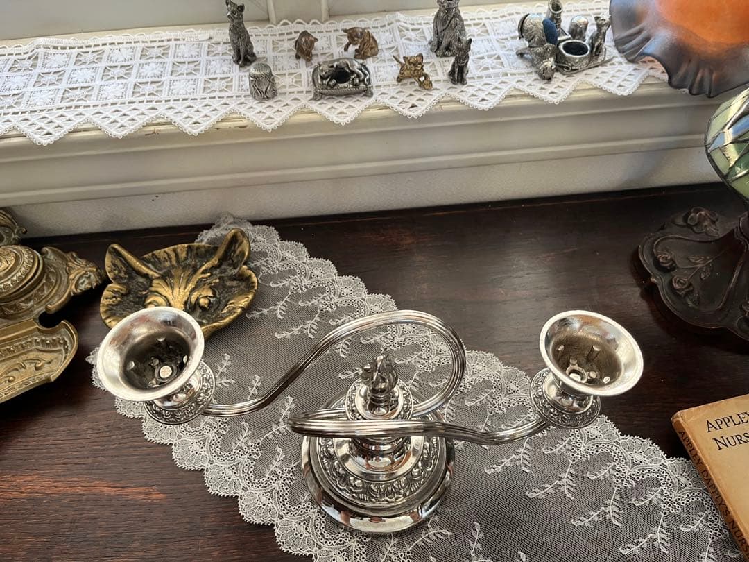 UK イギリス シルバープレート 燭台 キャンデラブラ 優雅 二灯