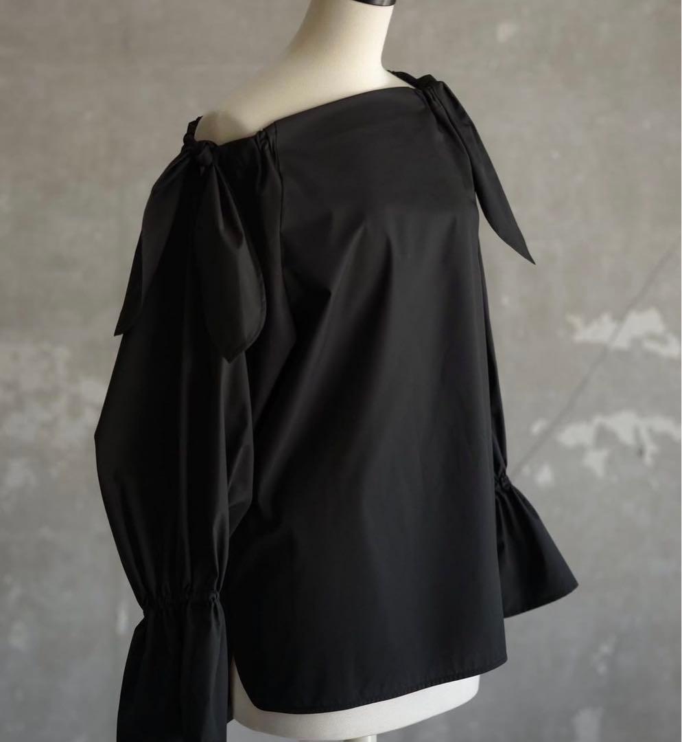 【新品】roughlow ショルダーリボンブラウス