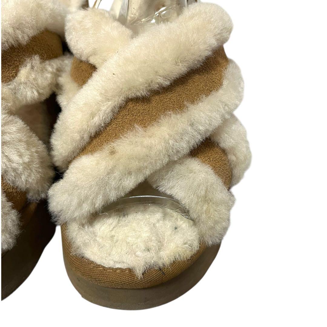 アグ　UGG ディスコクロススライドサンダル 24cm ベージュ ホワイト
