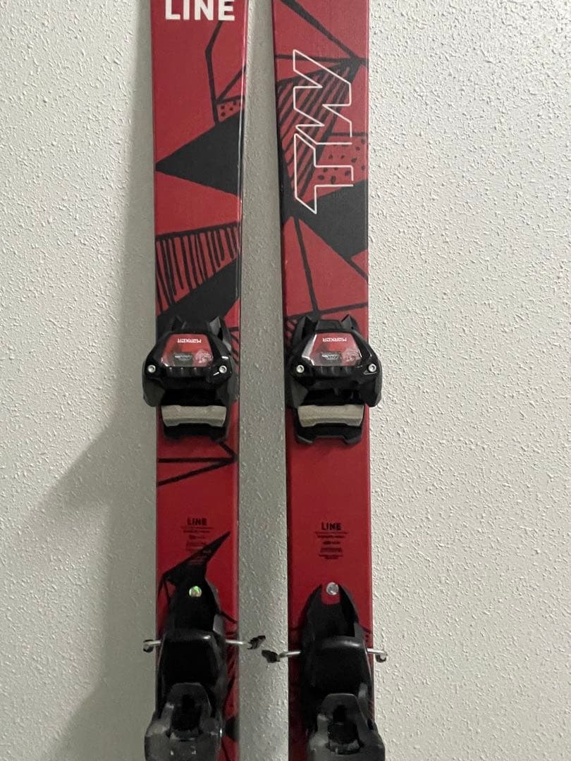 LINE TOM WALLISCH PRO 2024/2025モデル