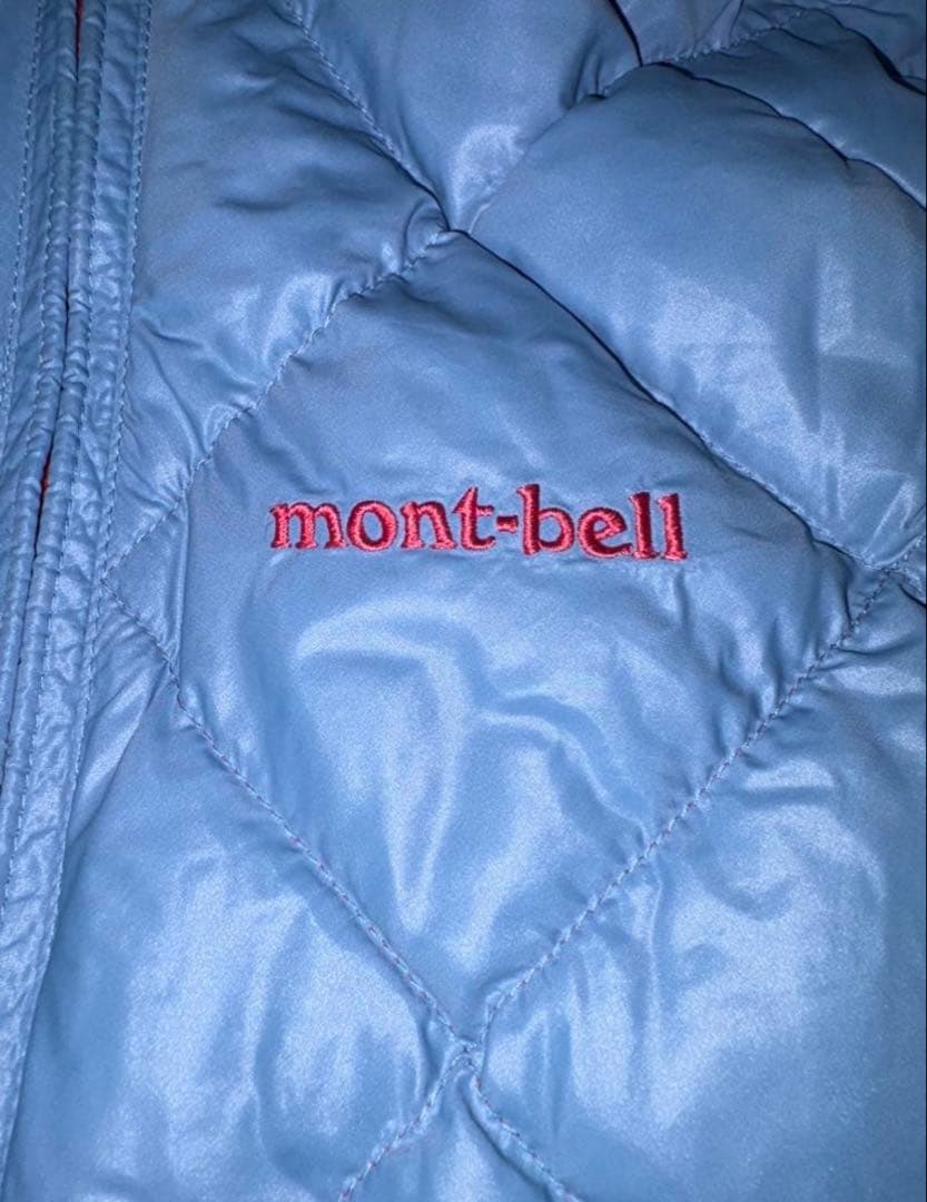 【人気色‼️】mont-bellダウンジャケットキルティングリバーシブル水色/赤