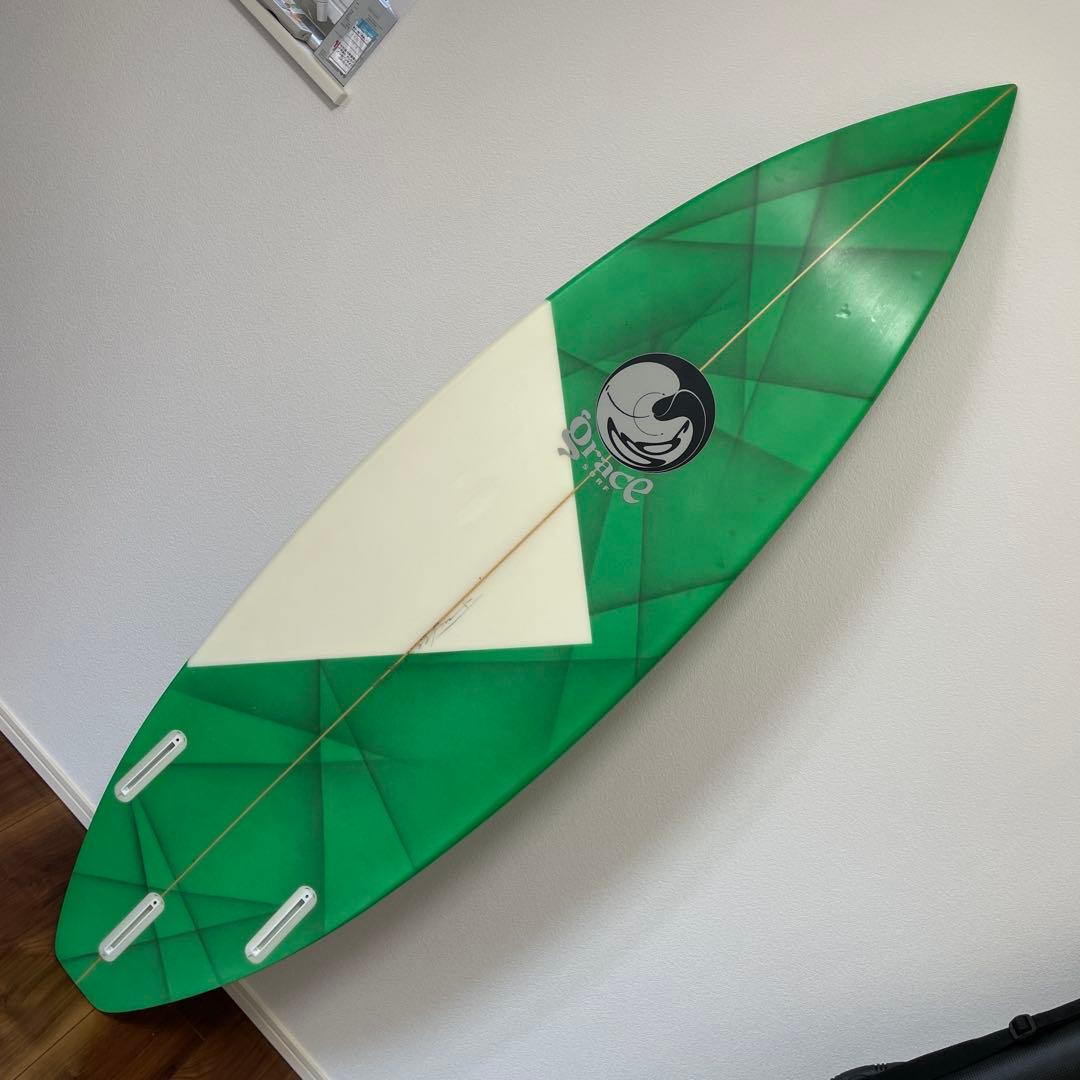 grace surf board 5'10×46.3×5.4 トライ ケース付き